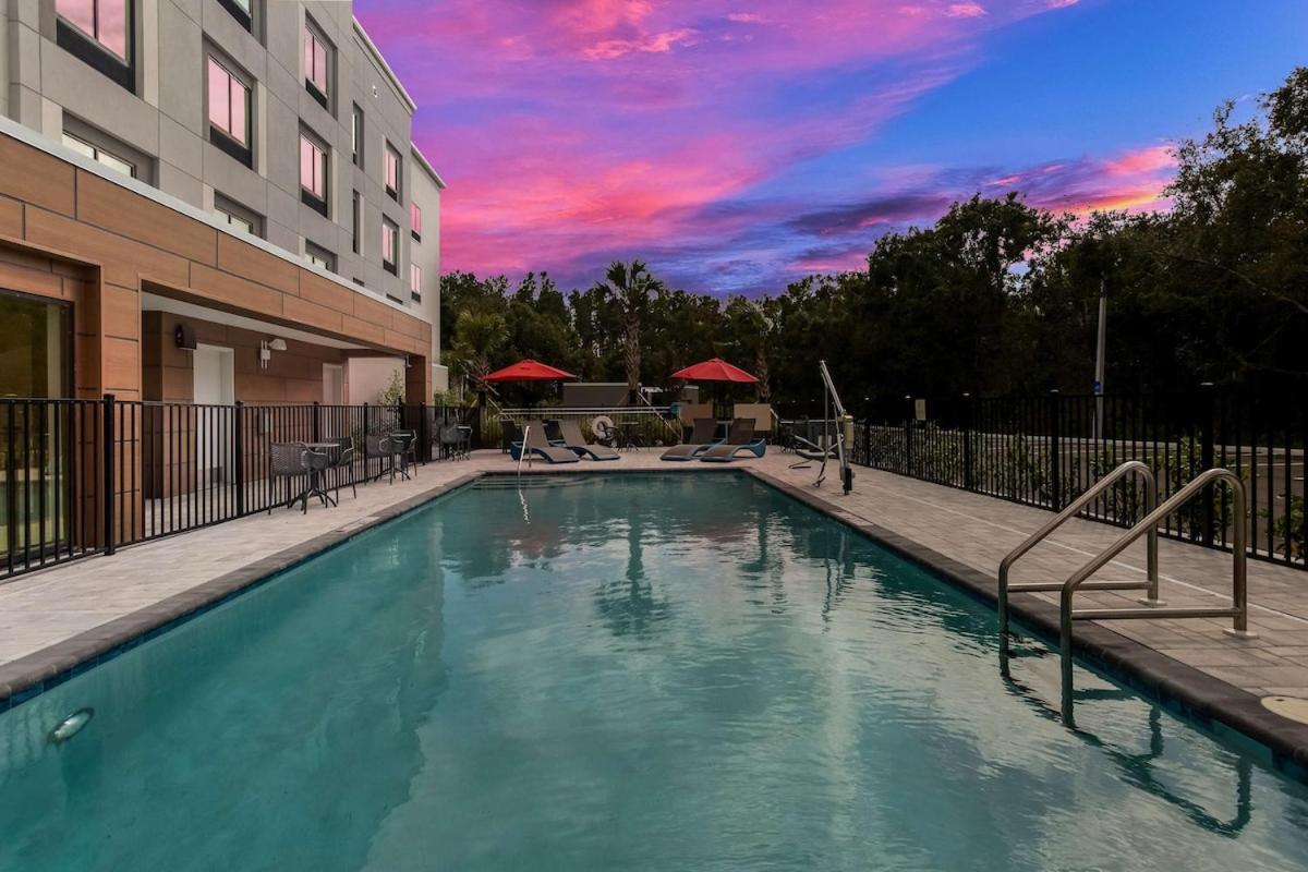 Hampton Inn & Suites Ruskin I-75, Fl Extérieur photo