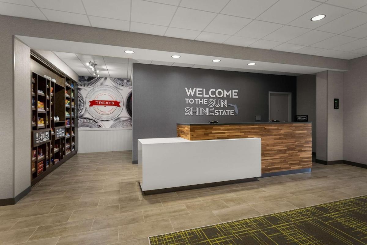 Hampton Inn & Suites Ruskin I-75, Fl Extérieur photo